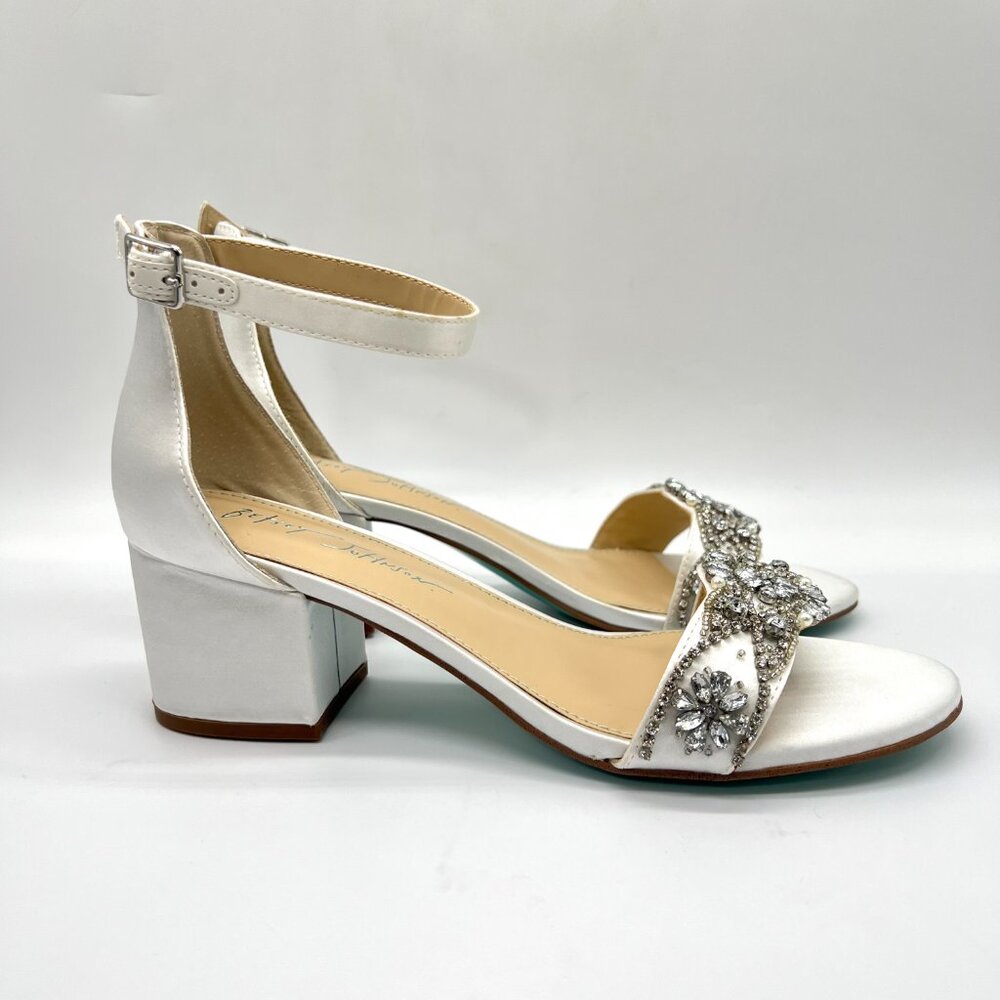 Betsey Johnson Size 8 Mel Ivory White Satin Jeweled Heels Dress Sandals Shoes